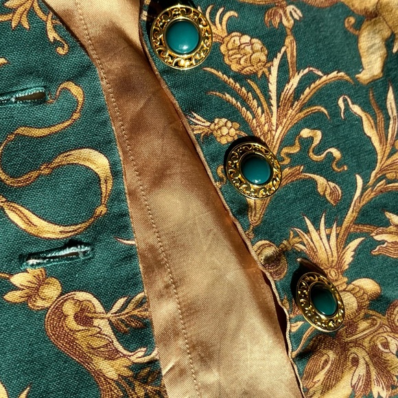 Green & Gold Cherub Vest - Picture 2 of 3